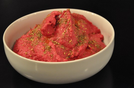 beatroot hummus resized